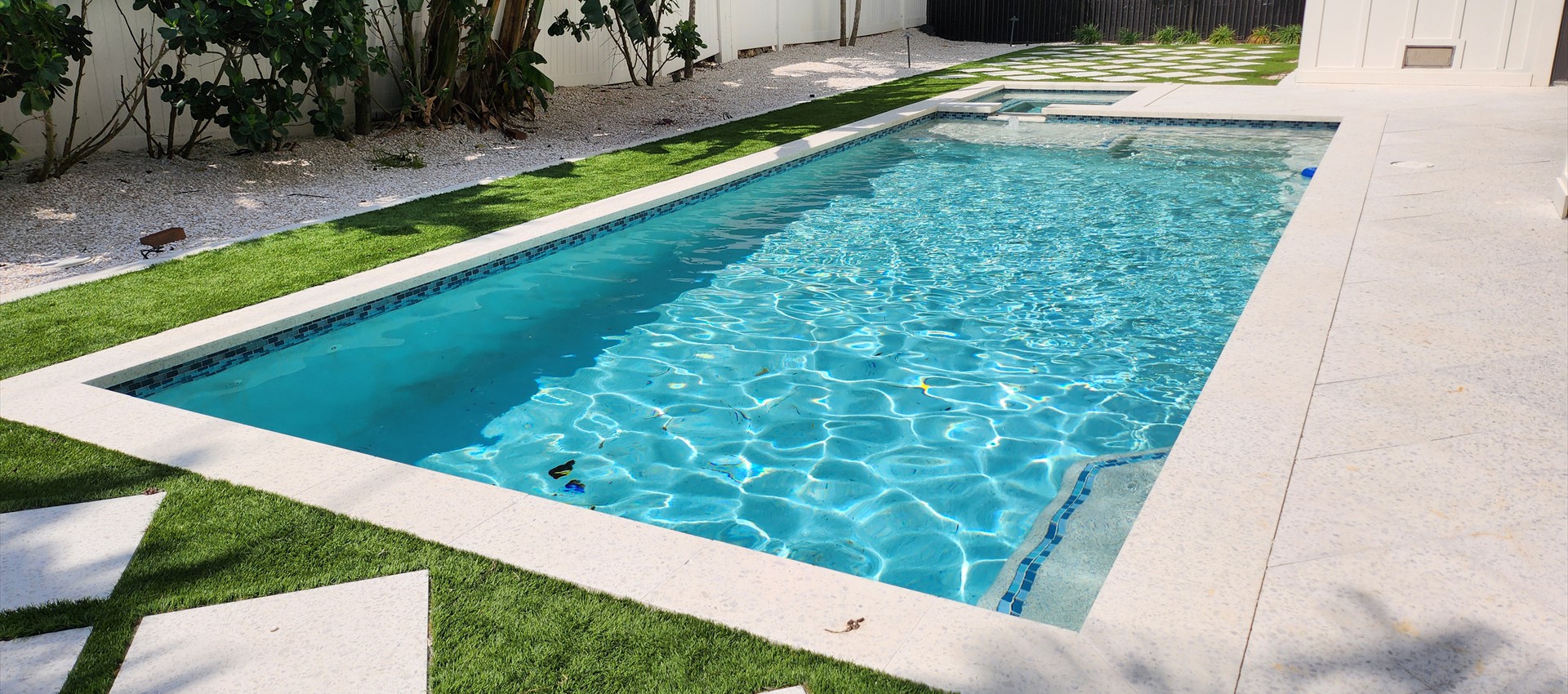 2024-03-27 Mike Gonzalez Captiva pool deck and drive on othr street -Pauls 015